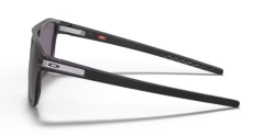 oakley 9436 01 latch beta güneş gözlüğü